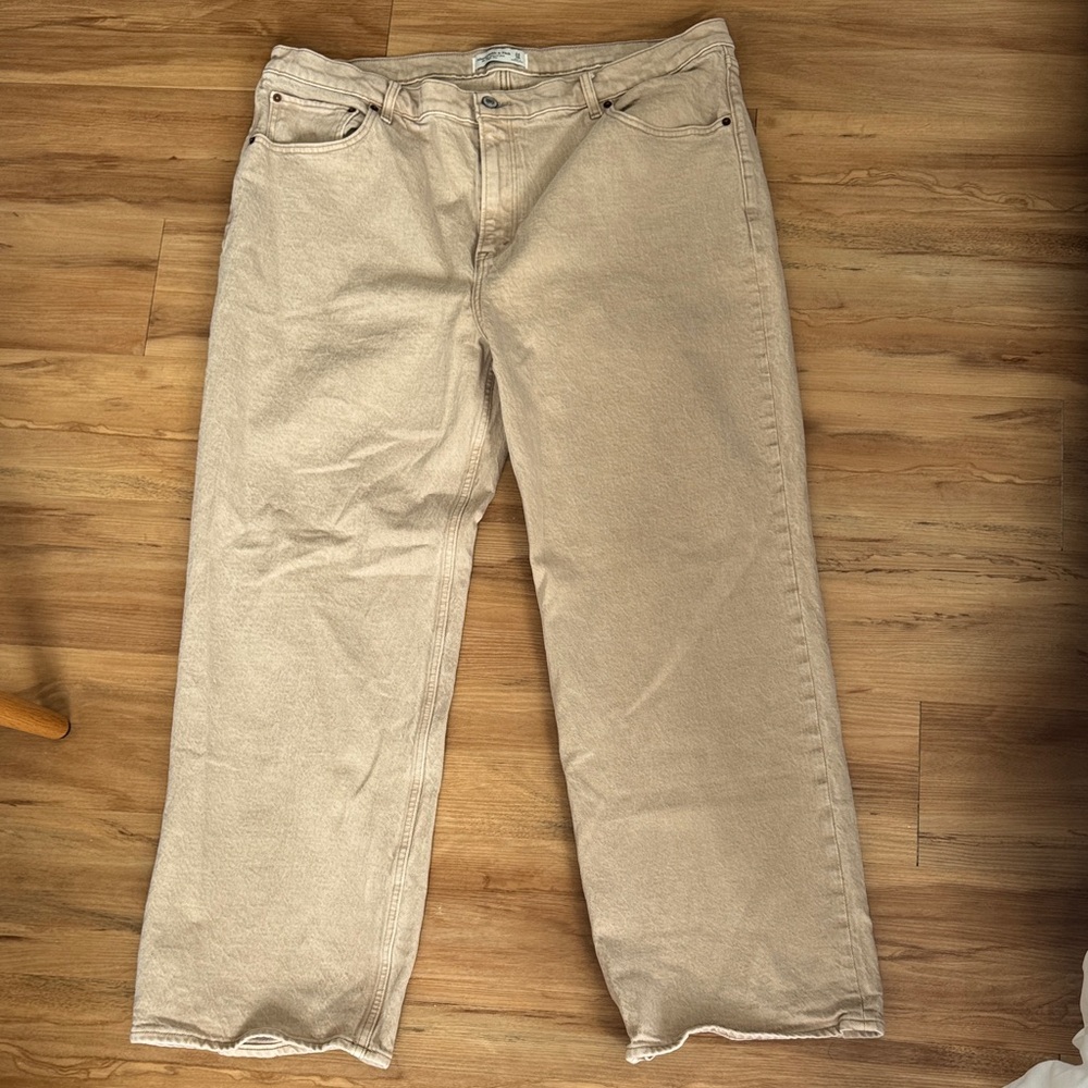 Abercrombie & Fitch 90s Relaxed Jean